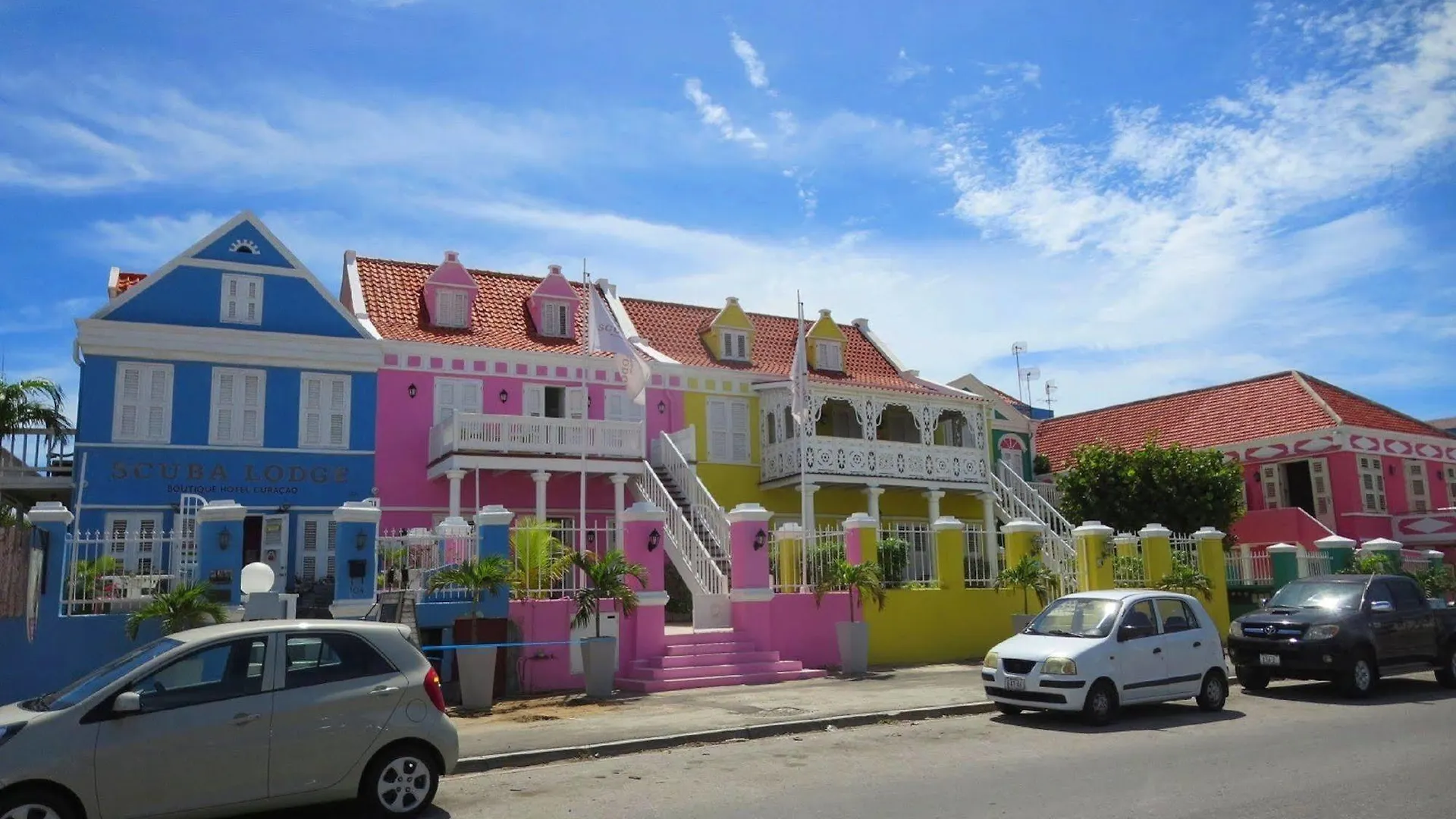 Scuba Lodge & Suites Willemstad Hotel