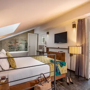 *** Hotel Navona Essence Italië